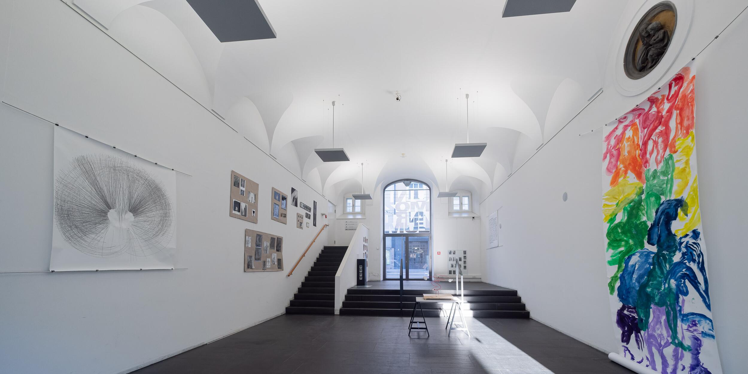 © Christian Schneider Heller, hoher Ausstellungsraum | © Christian Schneider